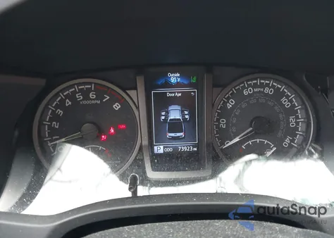 2022 Toyota Tacoma Trd Off Road z USA, uszkodzony, nr VIN 3TMCZ5AN3NM504332